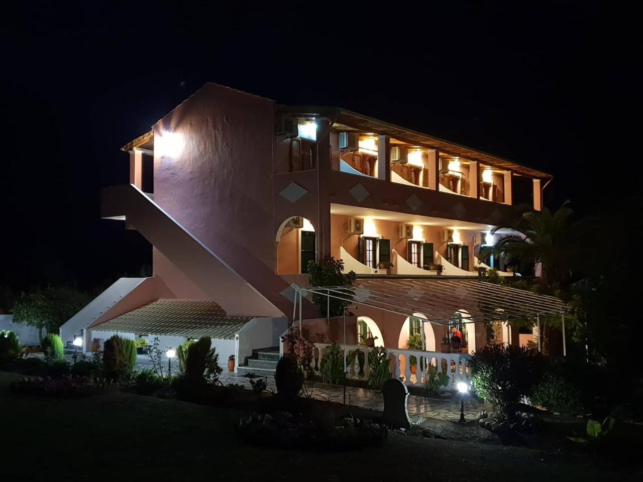 Marianna House Ξενοδοχείο Άγιος Γεώργιος Πάγων Εξωτερικό φωτογραφία